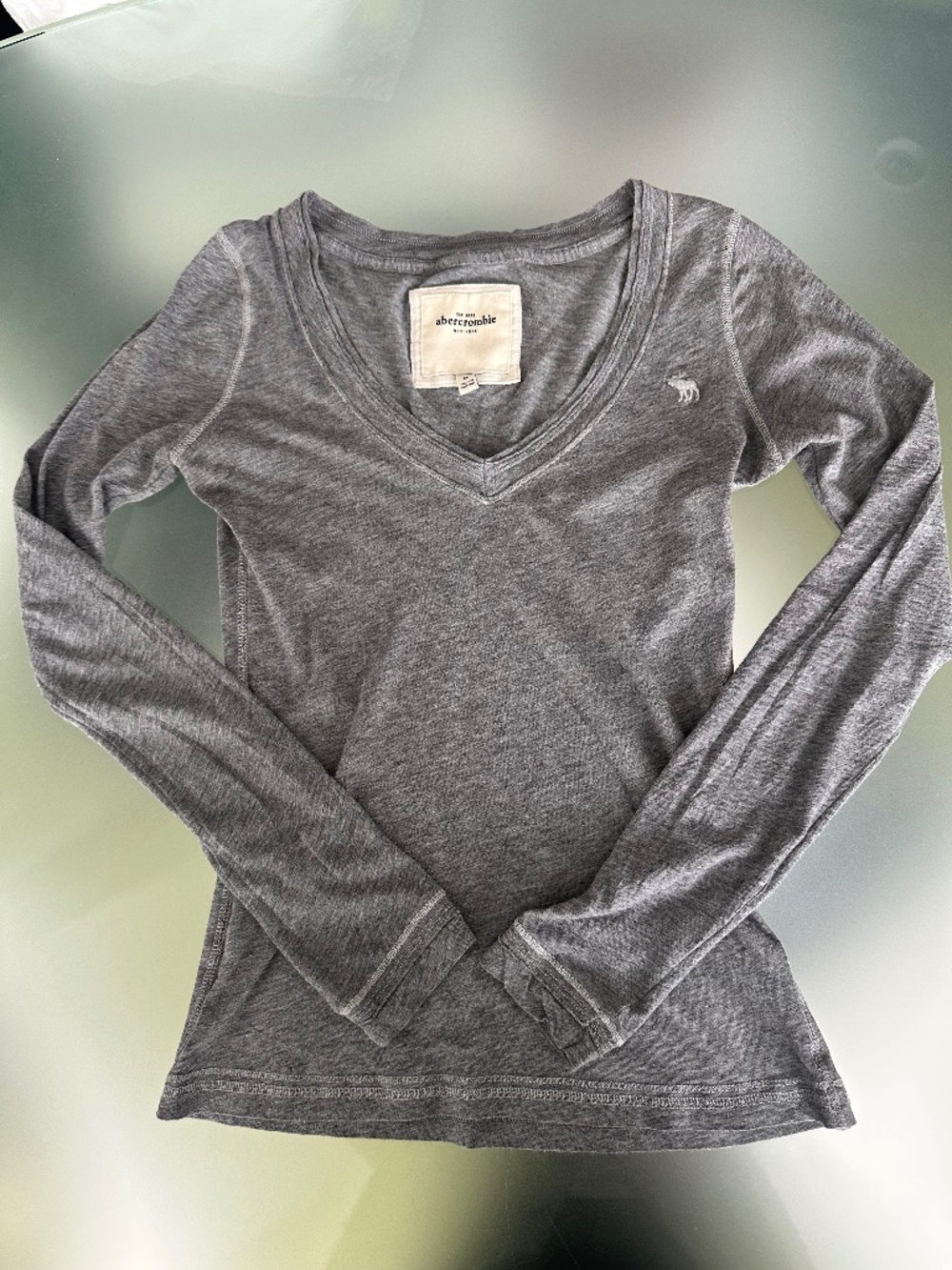 Vintage Abercrombie Grey V Neck Long Sleeve